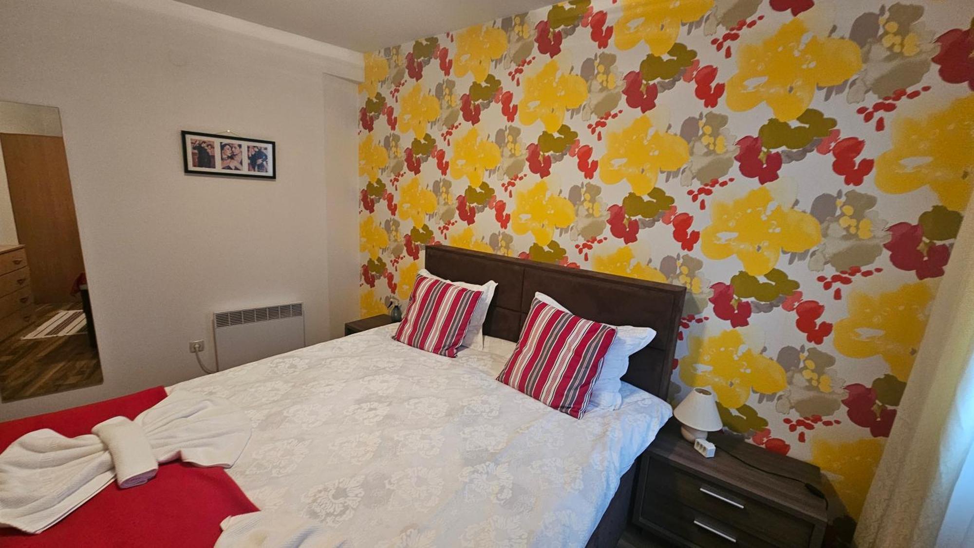 Ramada 2 Boutique Apartment Near Ski Road Bansko Luaran gambar