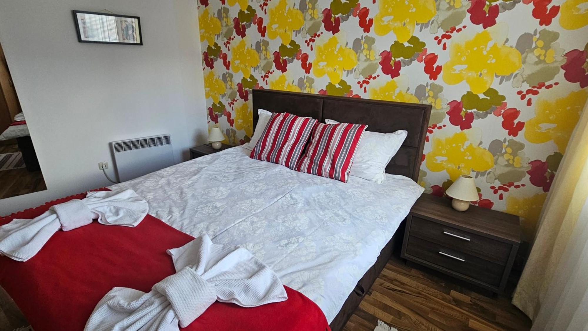 Ramada 2 Boutique Apartment Near Ski Road Bansko Luaran gambar