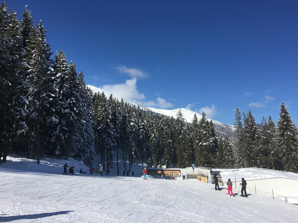 Ramada 2 Boutique Apartment Near Ski Road Bansko Luaran gambar